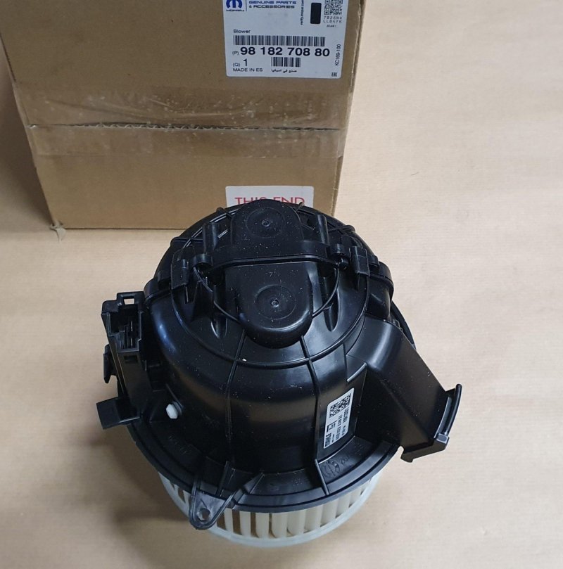   Soufflante de chauffage Citroën C3 Aircross, 9818270880, 9818270880, 