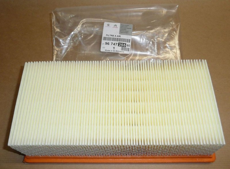 Filtre à air Citroën DS3, Citroën C3, Peugeot 208, Peugeot 301 1.2i 12V VTI, 9674725580, 9674725580, 