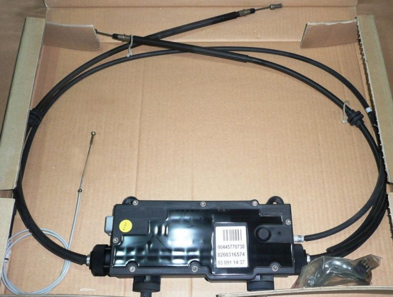 Original Mécanisme des câbles de frein à main Renault Vel Satis , 8200418629