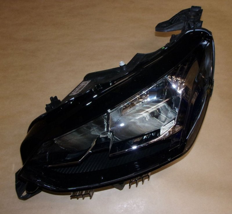 Projecteur Peugeot 208, 2008 gauche, 9823194080, 9823194080, 