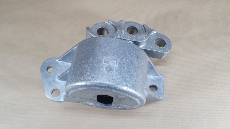 Pièce d’origine  Support moteur pour Fiat 500, PUNTO 1.3, 55703651