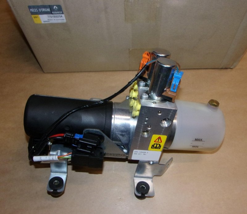 Original  Moteur de toit ouvrant Renault Megane II CC Cabriolet 1.9dci 02-08 ,  7701058204