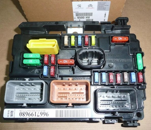 Boîte à fusibles d'origine Citroën Peugeot pour C2, C3, Pluriel, Picasso, 1007, 207, 6500HV , 6500.HV , 9667199680