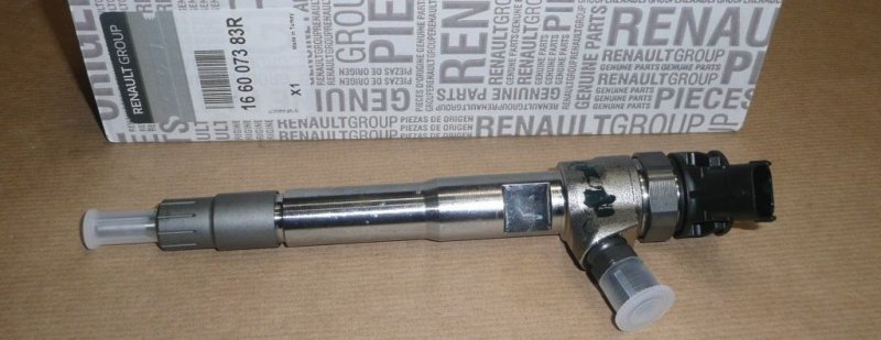 Injecteur Renault Trafic III 2.0DCI, 166007383R,