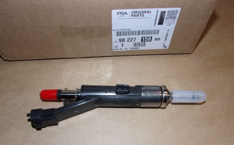 Injecteur Peugeot 308 II, 3008 1.2 VTI, 9822715980, 9822715980, 