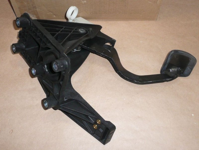 Original  Pédale de frein Renault Laguna II , 8200725724