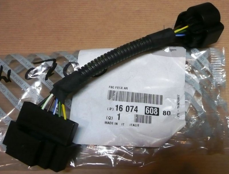 DOUILLE DE  Feu  ARRIÈRE Citroën Jumper III, BOXER III ,  1607460880