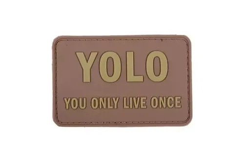 Naszywka 3D - YOLO - tan