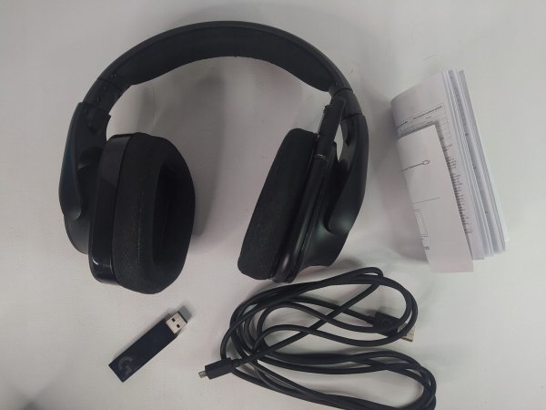 Słuchawki bezprzewodowe nauszne Logitech G533