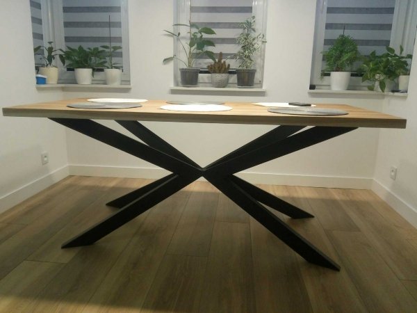 Stół dębowy  lity nogi metalowe  40x900x2000mm