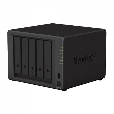 NAS Synology DS1522+; Tower; 5x (3.5&quot; SATA HDD); AMD Ryzen R1600; 8 GB DDR4 ECC SODIMM (max. 32GB), 4 x 1GbE RJ-45