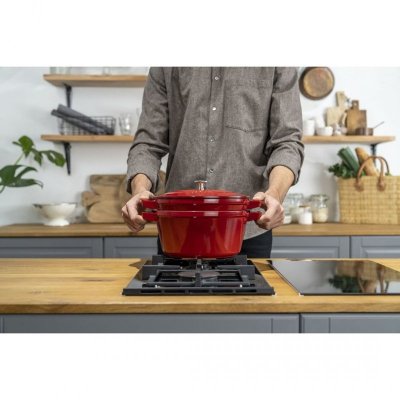 Zestaw 3 naczyń żeliwnych z pokrywką Staub - 24 cm, Czerwony