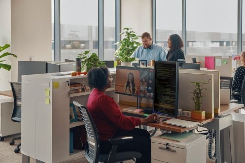 POLY Jednouszny zestaw słuchawkowy Blackwire 3315 USB-C z certyfikatem Microsoft Teams + wtyczka 3,5 mm + przejściówka USB-C/A