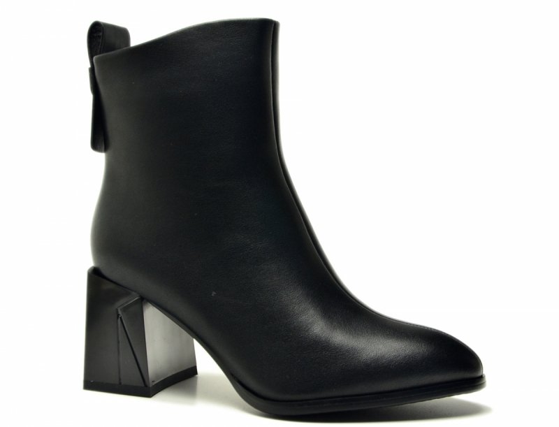 Botki 39 VINCEZA 66812 skóra czarne na obcasie skórzane damskie