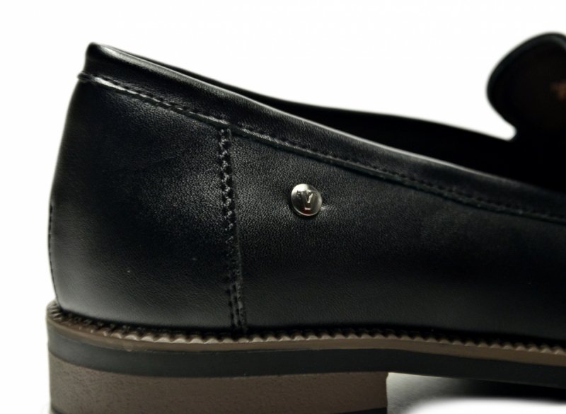 Mokasyny czarne skóra 38 półbuty VINCEZA 18131 skórzane damskie