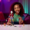 Mattel Lalka Monster High Jinafire Long ze zwierzątkiem