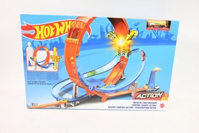 MATTEL HW zestaw Olbrzymia pętla HCB00 /1