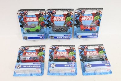 SIMBA JADA Marvel pojazdy metalowe 1:64 322-1000
