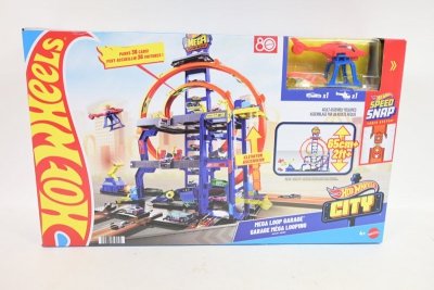 MATTEL HW City Mega garaż parking JBM74 /2