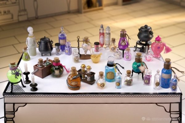 MGA Figurki Miniverse Make It Mini Harry Potter Display 15 sztuk