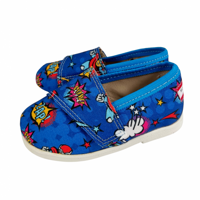 Buty dla dzieci na rzep Slippers Family Hero
