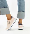 Różowe sneakersy na grubszej podeszwie Olonio