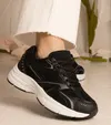 Czarne sneakersy damskie sportowe z brokatem Bakari