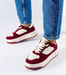 Bordowo-białe sneakersy na platformie Pomona