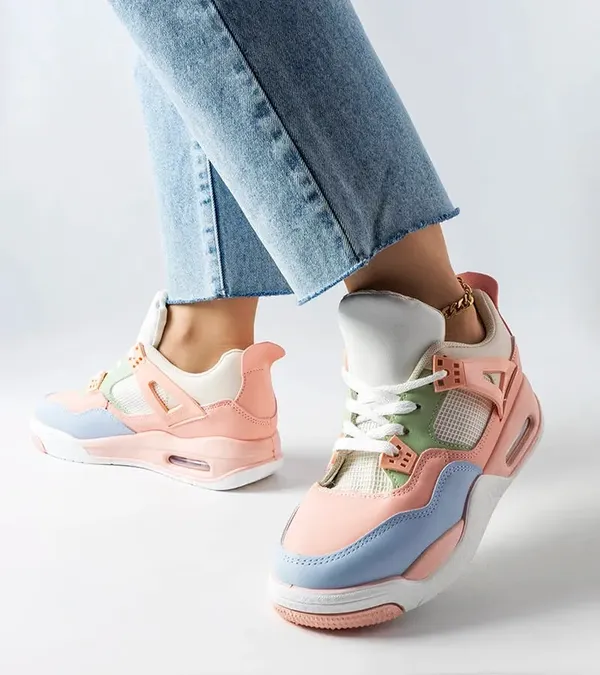 Różowe sneakersy z łączonych materiałów Malas