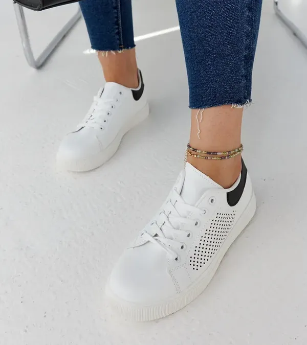 Białe trampki damskie ażurowe sneakersy Semhar