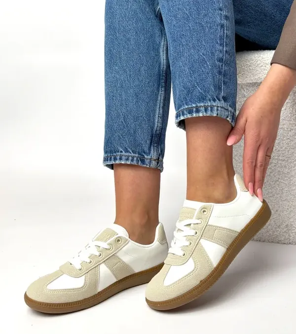 Biało-beżowe sneakersy na platformie Valentine
