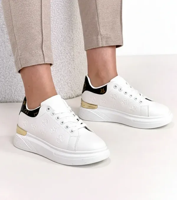 Białe Sneakersy Zdobione Tłoczeniem Peyton