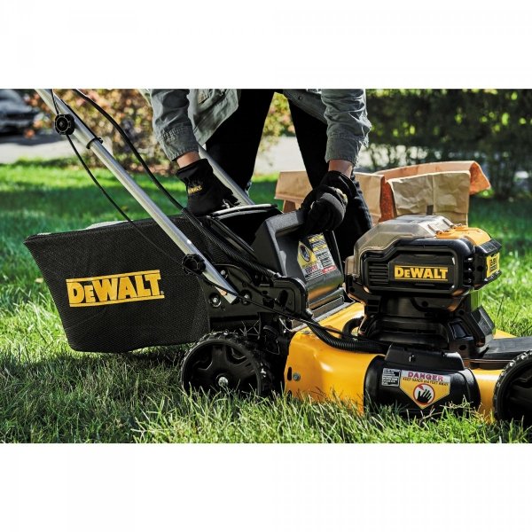 Kosiarka akumulatorowa z napędem DeWALT DCMWSP564N-XJ 18V XR 