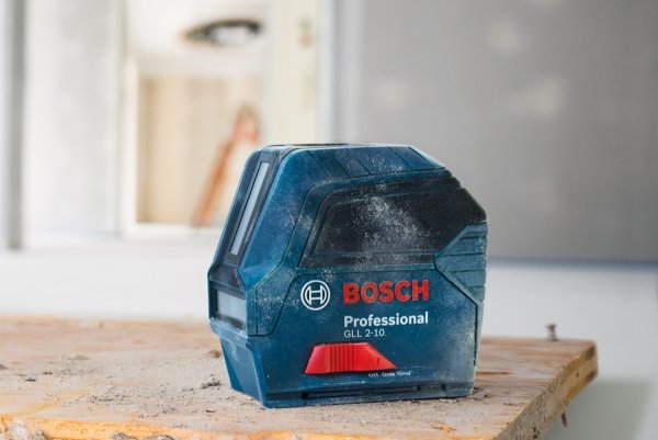 Laser liniowy Bosch Professional GLL 2-10