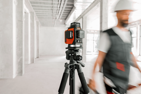 Laser akumulatorowy wieloliniowy zielony 4x360° PRO AQ4DG 