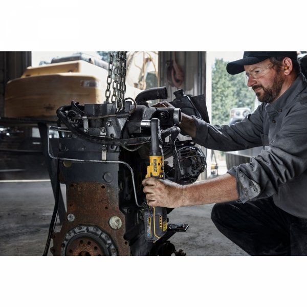 Grzechotka akumulatorowa DeWalt DCF510N 18V 1/2 102Nm z wymiennymi końcówkami 1/2 i 3/8