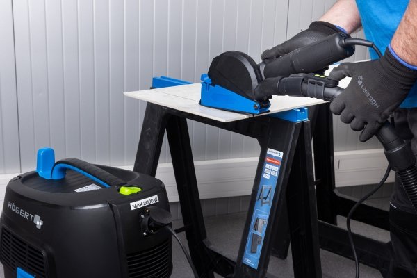 Odkurzacz profesjonalny z funkcją automatycznego oczyszczania filtra 30l AS Hogert HT2E410