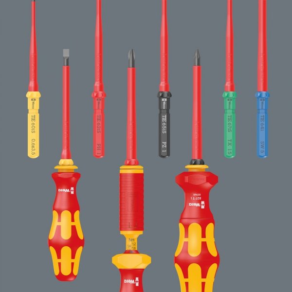 Kraftform Kompakt VDE 18 Universal 1 Tool Finder, 18 części WERA | 05006613001