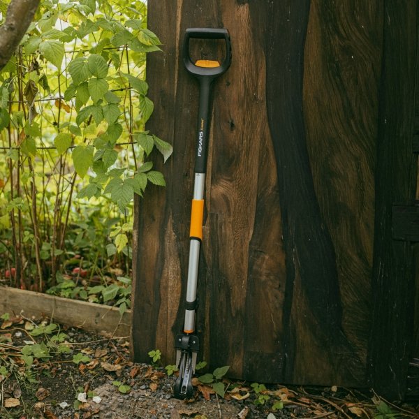 Wyrywacz do chwastów Fiskars X-series 1080509