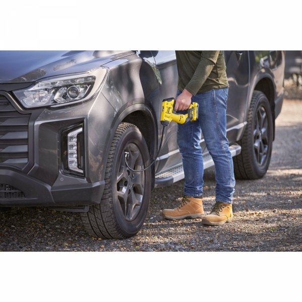 Kompresor akumulatorowy Stanley FATMAX SFMCE521B 18V v20 10,3 bar  