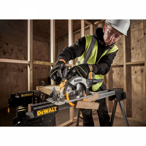 Akumulatorowa pilarka tarczowa DeWALT DCS565N 18V XR 165mm