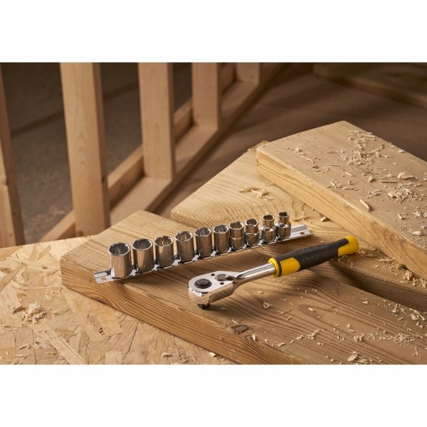 Zestaw grzechotka STANLEY STMT82670-0 3/8 + nasadki 11cz.