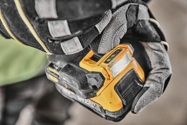 Wkrętarka Dewalt DCD800N 18V XR 90Nm