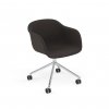 Muuto FIBER ARMCHAIR SWIVEL BASE Krzesło Obrotowe na Kółkach Rama Aluminium Polerowane / Siedzisko Tapicerowane Czarne Tkanina Canvas 174