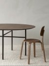 Menu SNAREGADE Stół Okrągły 138 cm Czarny / Blat Ciemny Dąb