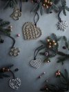 Rosendahl KAREN BLIXEN Christmas Zawieszka Świąteczna - Kwiatek i Serce 2 Szt. - Złota