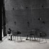Muuto FIBER ARMCHAIR WOOD BASE Krzesło - Białe /Drewniana Rama Naturalna
