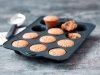 Blomsterbergs BAKE Silikonowa Forma do Pieczenia 12 Muffinów Szara