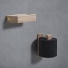 Andersen Furniture BATH Drewniany Uchwyt na Papier Toaletowy / Dębowy