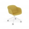 Muuto FIBER ARMCHAIR SWIVEL BASE Krzesło Obrotowe na Kółkach Białe / Siedzisko Tapicerowane Żółte Tkanina Canvas 446
